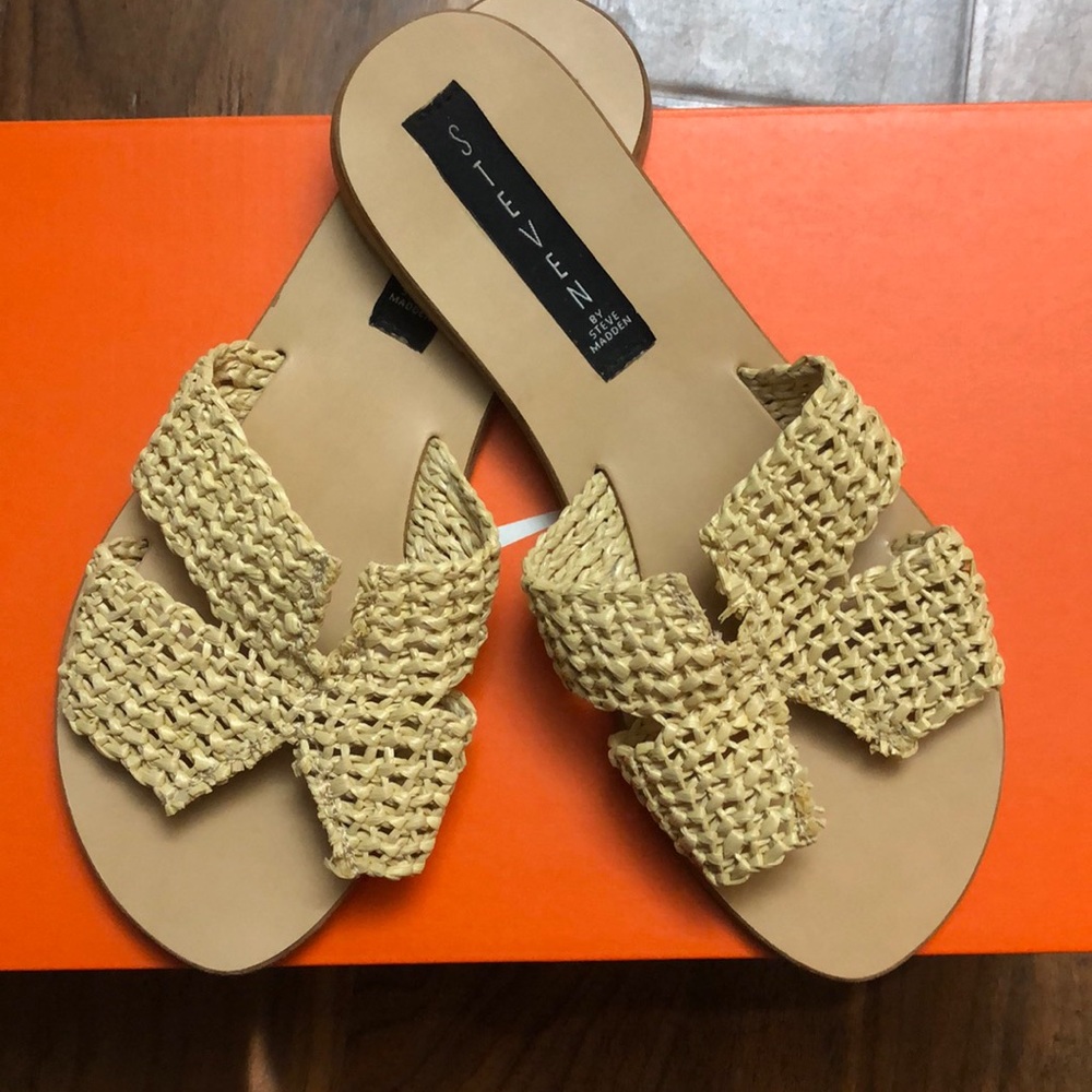 Steve Madden Greece Sandals Natural